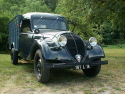 Peugeot MK4, admiralsblau